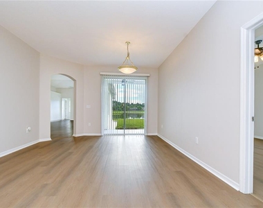 29619 Allegro Drive - Photo Thumbnail 12