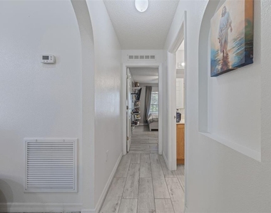 1012 Brenton Leaf Drive - Photo Thumbnail 14