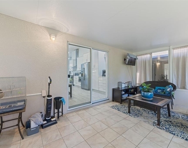 1012 Brenton Leaf Drive - Photo Thumbnail 25