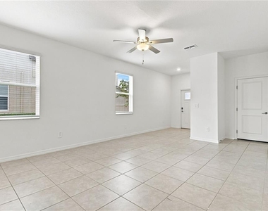 6280 Shiner Street - Photo Thumbnail 9