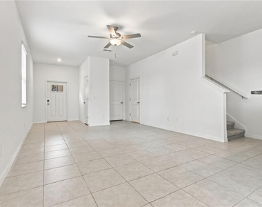 6280 Shiner Street - Photo Thumbnail 10