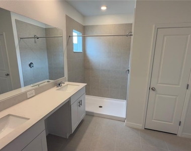 36206 Obsidian Lane - Photo Thumbnail 18