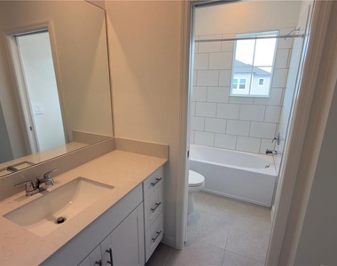36206 Obsidian Lane - Photo Thumbnail 24