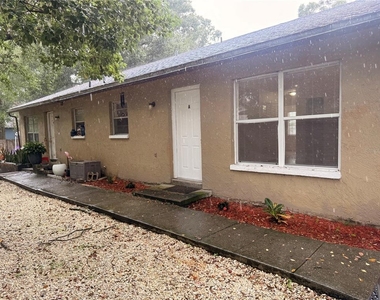 9406 N Hartts Drive - Photo Thumbnail 1
