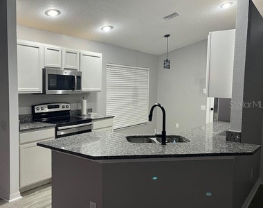 5513 Terrain De Golf Drive - Photo Thumbnail 3