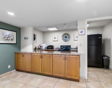 1400 Gulf Blvd - Photo Thumbnail 10