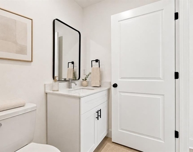 1070 E Church Street - Photo Thumbnail 27