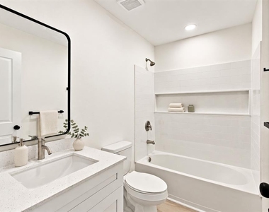 1070 E Church Street - Photo Thumbnail 24
