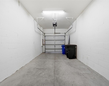 1720 Ivory Goose Place - Photo Thumbnail 31