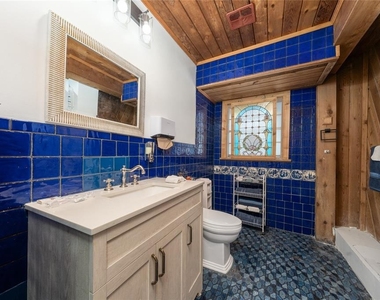 711 Briarcliffe Street - Photo Thumbnail 18