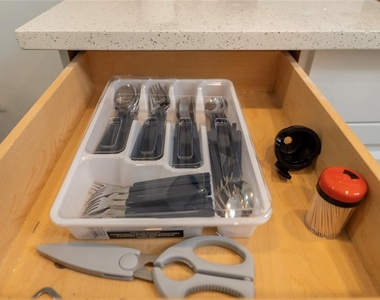711 Briarcliffe Street - Photo Thumbnail 12