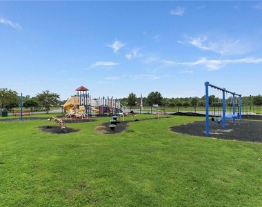 5538 Lewisham Drive - Photo Thumbnail 42