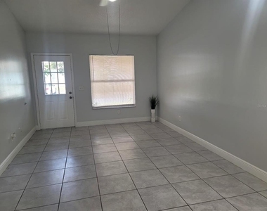 3254 Chesswood Avenue - Photo Thumbnail 7