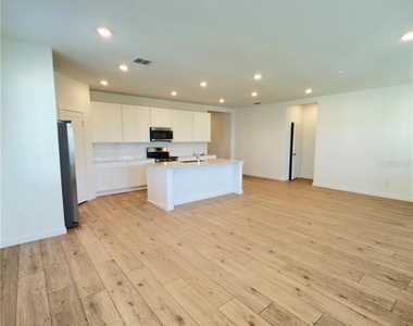 5101 Flaxleaf Street - Photo Thumbnail 6