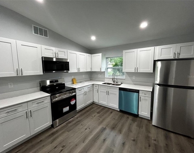 5474 Nw 6th Street - Photo Thumbnail 1