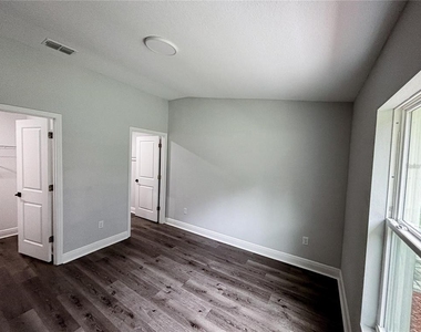 5474 Nw 6th Street - Photo Thumbnail 6