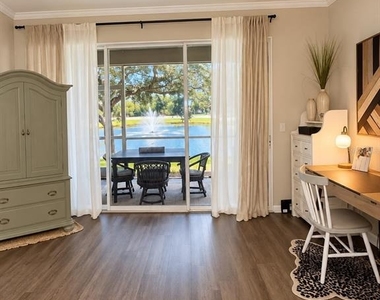 11180 Windsor Place Circle - Photo Thumbnail 9