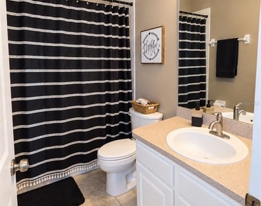 11180 Windsor Place Circle - Photo Thumbnail 20