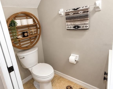 11180 Windsor Place Circle - Photo Thumbnail 5