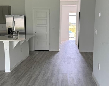 2729 Gladiola Rd - Photo Thumbnail 4