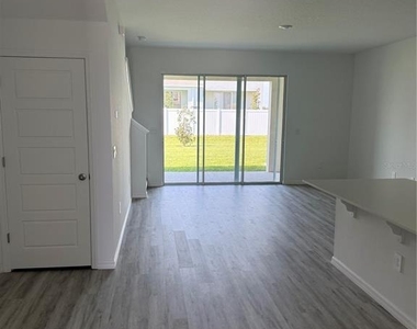 2729 Gladiola Rd - Photo Thumbnail 5
