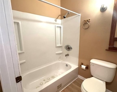 3212 Hopewell Drive - Photo Thumbnail 28