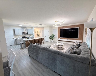 3013 Moulin Road - Photo Thumbnail 10