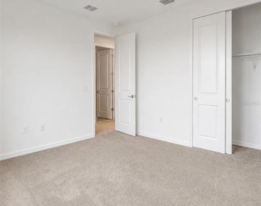 5136 Goldfinch Drive - Photo Thumbnail 30