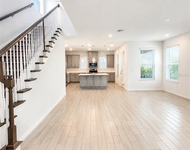 5136 Goldfinch Drive - Photo Thumbnail 2