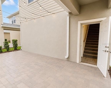 5136 Goldfinch Drive - Photo Thumbnail 24