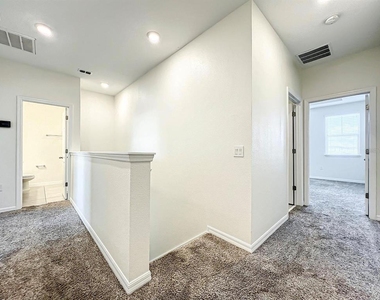 15319 Willow Arbor Circle - Photo Thumbnail 36