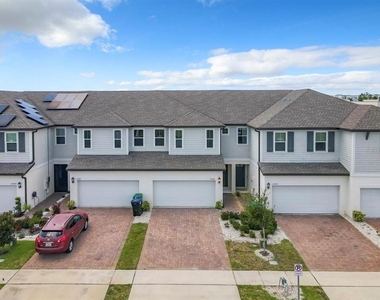 15319 Willow Arbor Circle - Photo Thumbnail 8