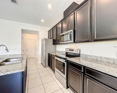 15319 Willow Arbor Circle - Photo Thumbnail 24