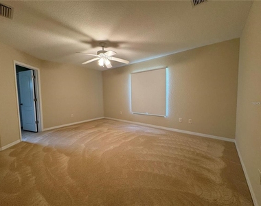 1014 Ne 22nd Avenue - Photo Thumbnail 11