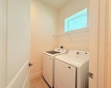 5019 Dancy Lane - Photo Thumbnail 16