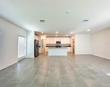 676 Grove Street - Photo Thumbnail 5