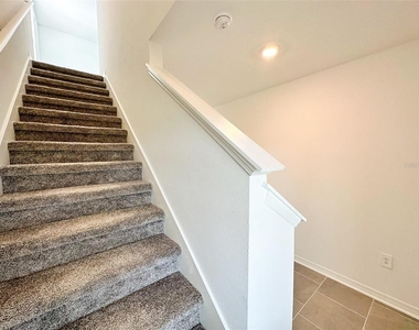 676 Grove Street - Photo Thumbnail 8