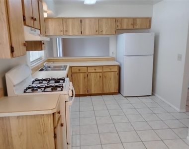 2655 Sumba Avenue - Photo Thumbnail 2