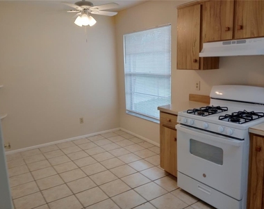 2655 Sumba Avenue - Photo Thumbnail 3