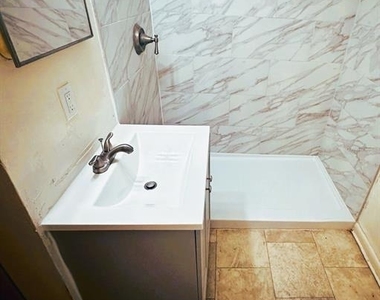 1007 Flamingo Drive - Photo Thumbnail 11