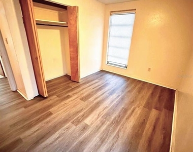 1007 Flamingo Drive - Photo Thumbnail 10