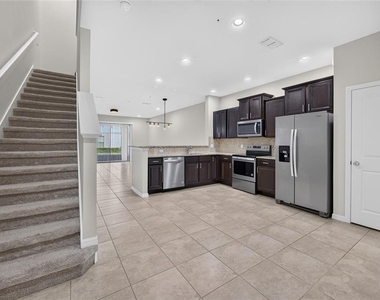 3004 Alessa Loop - Photo Thumbnail 5