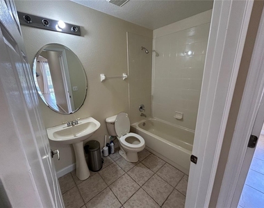6720 Imperial Oak Lane - Photo Thumbnail 7