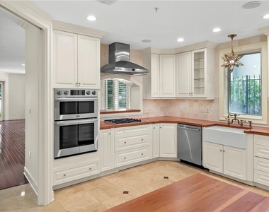 660 Osceola Avenue - Photo Thumbnail 7