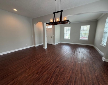 13633 Riggs Way - Photo Thumbnail 3