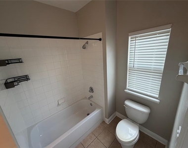 13633 Riggs Way - Photo Thumbnail 15