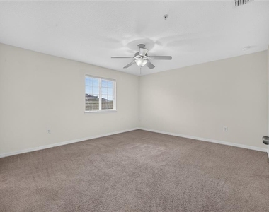 2358 Chatham Place Drive - Photo Thumbnail 10