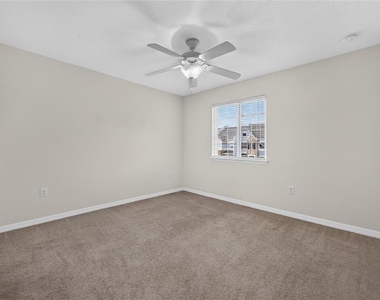2358 Chatham Place Drive - Photo Thumbnail 9
