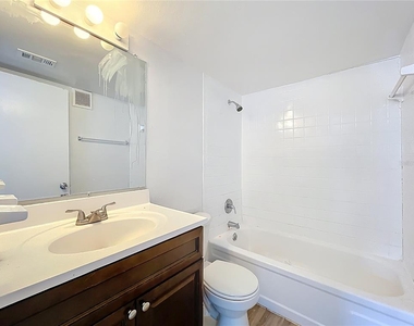 2765 L B Mcleod Road - Photo Thumbnail 6