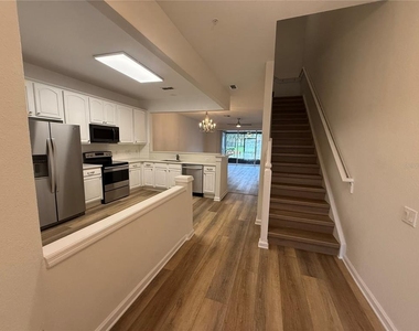 7014 Cadiz Boulevard - Photo Thumbnail 3